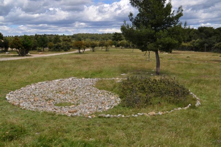 Instalación titulada "Yin & Yang à St Mar…" por Véronique Brill, Obra de arte original