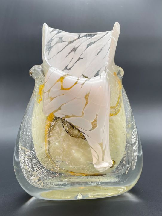 Escultura intitulada "Vase decoupé" por Alexis Mathelin, Obras de arte originais, Vidro