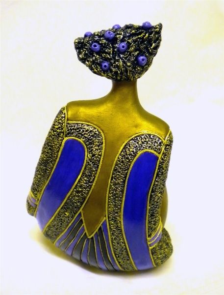 Sculpture titled "Sibelle en Violet /…" by Lina, Original Artwork