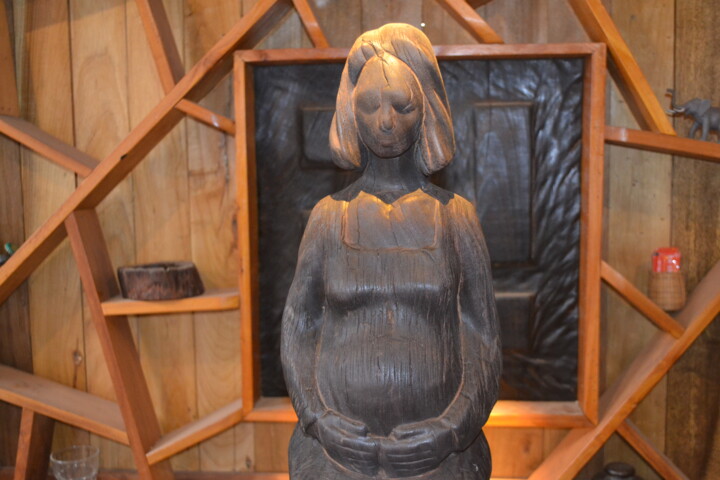 Sculpture intitulée "New angel" par Victor Nguyen, Œuvre d'art originale, Bois
