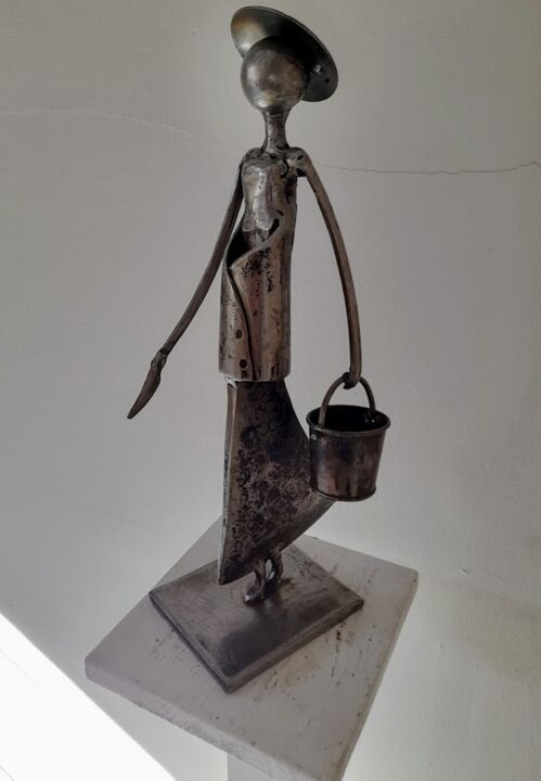 Sculpture titled "LA VENDANGEUSE" by Gerard Lami, Original Artwork, Metals