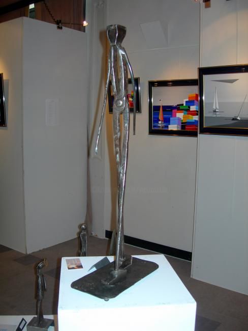 Sculpture intitulée "L'HOMME QUI MARCHE" par Gerard Lami, Œuvre d'art originale