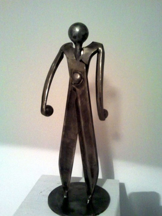 Sculpture titled "POINTEUR AUX BOULES" by Gerard Lami, Original Artwork, Metals