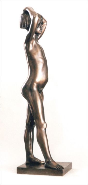 Скульптура под названием "girl" - Вильдар Юсупов, Подлинное произведение искусства, Бронза