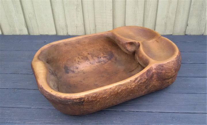 Sculpture titled "Bath trough" by Virgilijus Vaiciunas, Original Artwork, Wood