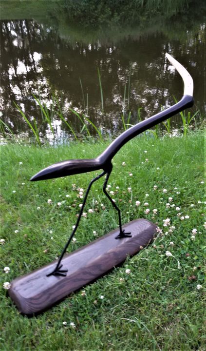 Sculpture titled "Bird 3" by Virgilijus Vaiciunas, Original Artwork, Wood