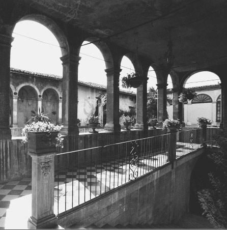 Fotografia intitolato "palazzo tabassi" da Virgilio Del Boccio, Opera d'arte originale