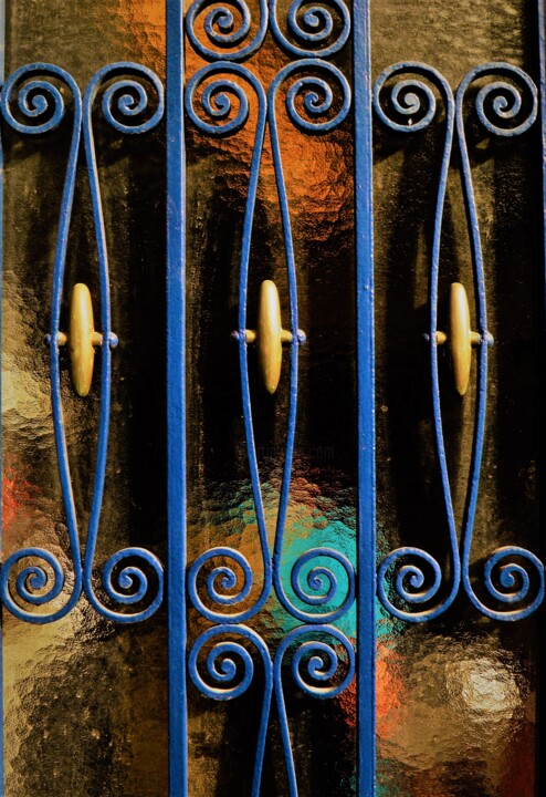 Fotografia intitolato "ARTDECO DOOR" da Virginie B, Opera d'arte originale, Fotografia digitale