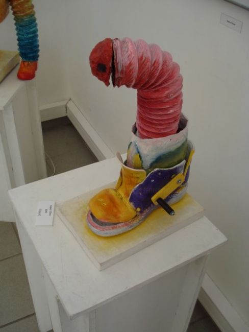 Sculpture titled "MANU-PIED" by Gerrit Gerard Visser, Original Artwork