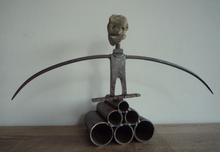 Sculpture titled "!" by Joël Gorlier, Original Artwork, Metals