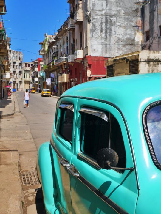 Photographie intitulée "La Havane 2096" par Thècle, Œuvre d'art originale, Photographie numérique