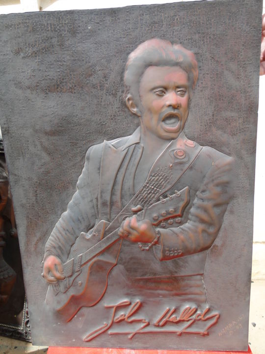 Scultura intitolato "JOHNNY HALLIDAY" da Wamba Lomombia Yussuf Baudouin, Opera d'arte originale, Metalli