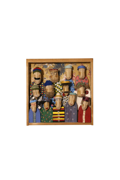 Sculpture intitulée "Family in a square" par Nathalie Watine, Œuvre d'art originale, Bois