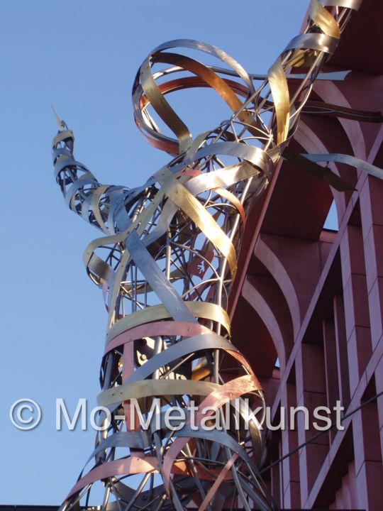 Sculpture titled "Berliner Herz in de…" by Mirko Siakkou-Flodin, Original Artwork, Metals