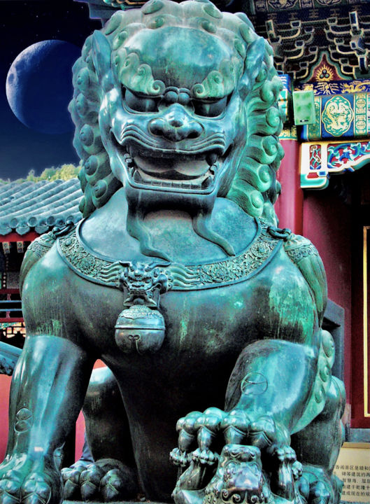 Chinese Jade Guardian Lion Statue In Bei, Photography by W. Marek