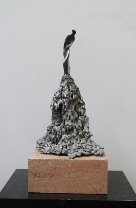 Sculpture titled "Glow" by Wiktor Kopacz, Original Artwork, Aluminium