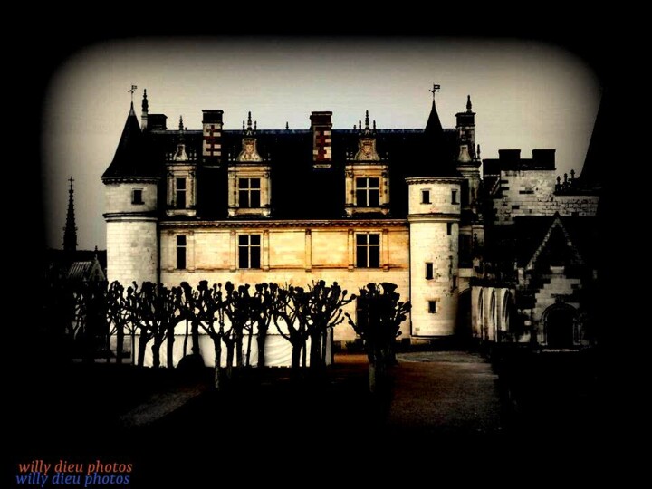 Fotografie getiteld "chateau amboise" door Willy Dieu, Origineel Kunstwerk
