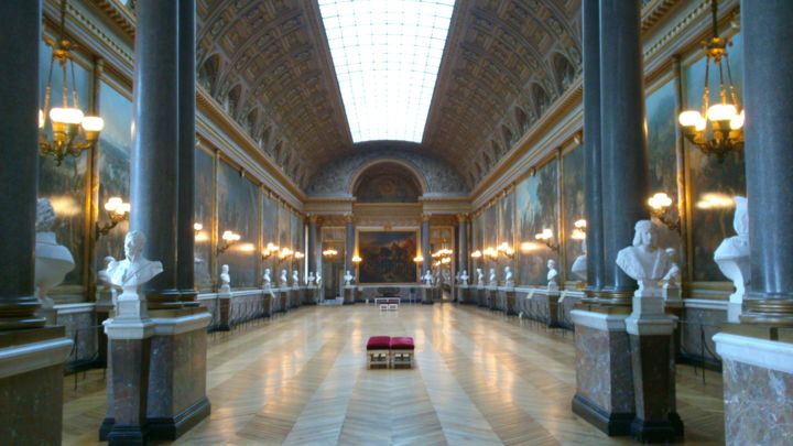 Photography titled "galerie des bataill…" by Willy Dieu, Original Artwork