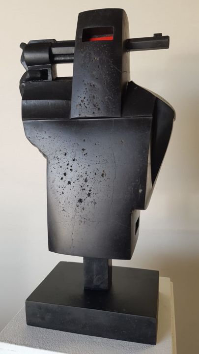 Sculpture intitulée "Red Ned Kelly" par Wojciech Pietranik, Œuvre d'art originale, Pierre