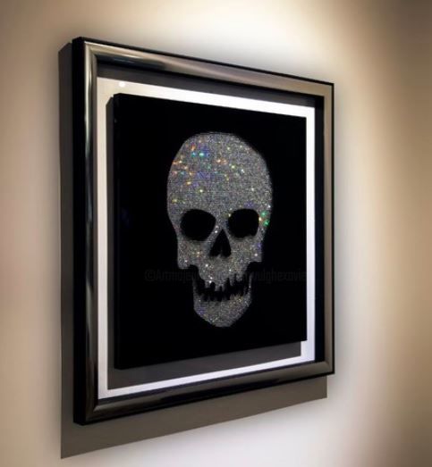 Escultura intitulada "Diamond's Skull Big" por Xavier Wttrwulghe, Obras de arte originais, Vidro