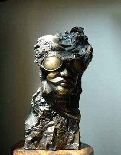 Skulptur mit dem Titel "复兴" von Zheng Long Xu, Original-Kunstwerk