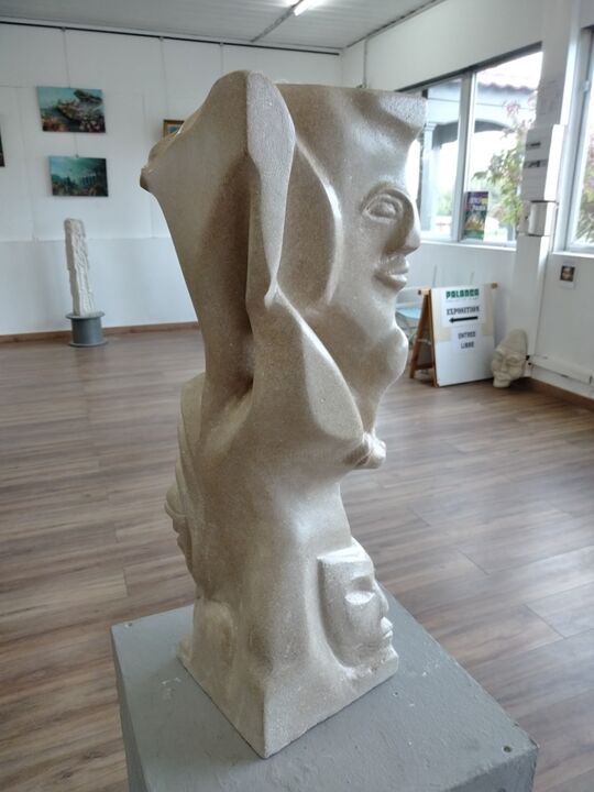 Sculpture titled "Départ pour le Walh…" by Yann Raufaste (YASKA), Original Artwork, Stone