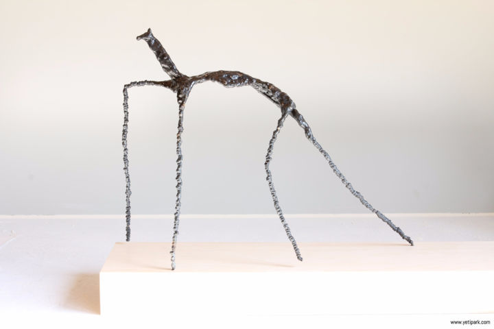 Skulptur mit dem Titel "voyage" von Yeaji Park, Original-Kunstwerk, Metalle