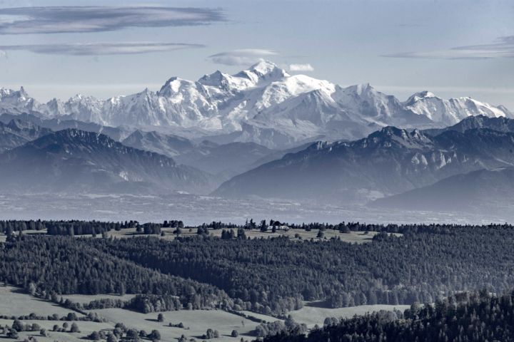 Fotografia intitolato "The mont blanc" da Ygsendd, Opera d'arte originale, Fotografia digitale Montato su Alluminio