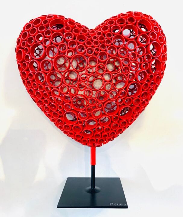 Sculpture titled ""Me enamore" Coeur…" by Yohan Plu, Original Artwork, Metals