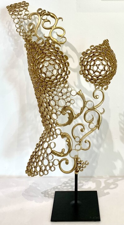 Sculpture titled "Élégante" by Yohan Plu, Original Artwork, Metals
