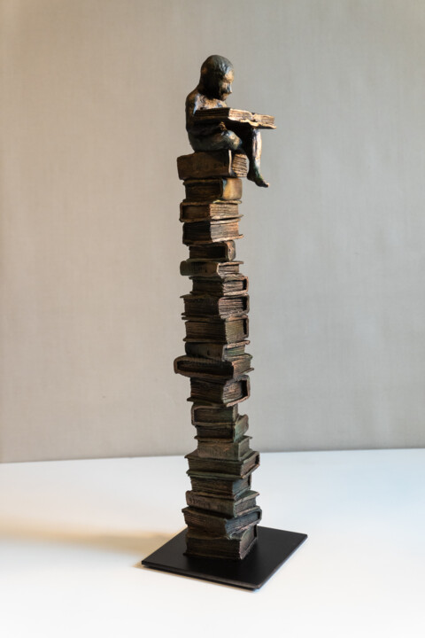 Rzeźba zatytułowany „***Bookworm III***” autorstwa Yuriy Kraft, Oryginalna praca, Glina