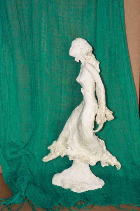 Sculpture intitulée "danseuse" par Yvette Masson, Œuvre d'art originale