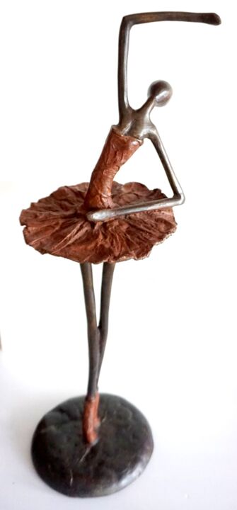 Sculpture intitulée "Danseuse classique…" par Zako, Œuvre d'art originale, Bronze