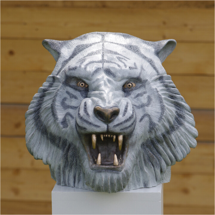 Sculpture intitulée "Tigre blanc" par Zef, Œuvre d'art originale, Bronze