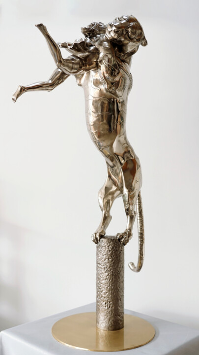 雕塑 标题为“暗香抱璞（Give me a Hug）” 由Zhao Yongchang, 原创艺术品, 青铜