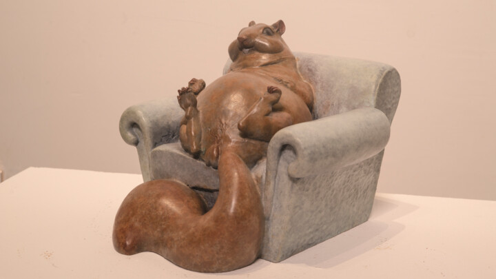 Sculpture titled "午后时光(Afternoon Time)" by Zhao Yongchang, Original Artwork, Bronze
