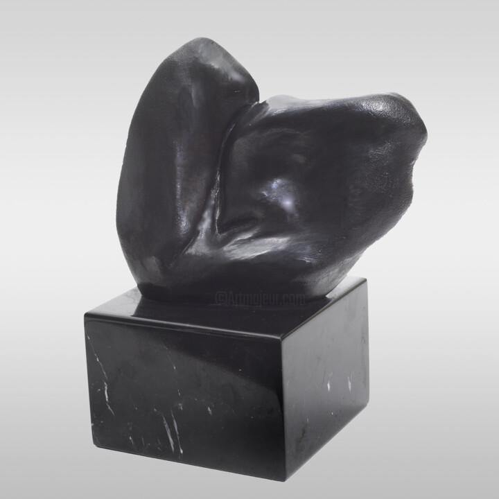 Sculpture titled "Squeeze" by Melanie Zibit, Original Artwork, Casting
