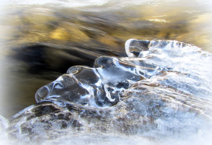 Photographie intitulée "Ice Abstract" par Olga Osi, Œuvre d'art originale