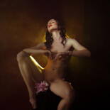 Photographie intitulée "In the smoke" par Alla Toporskaya, Œuvre d'art originale, Photographie numérique