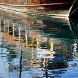 Fotografía titulada "reflets de bateau." por Aquartistiq, Obra de arte original, Fotografía digital