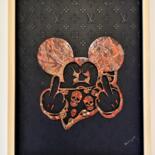 Scultura intitolato "Mickey Mouse x Loui…" da Brother X, Opera d'arte originale, Plastica Montato su Telaio per barella in l…