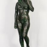 Sculpture titled "Maeva debout" by Jean Pierre Picheny, Original Artwork, Plaster