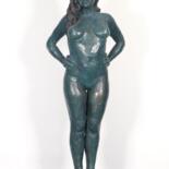 Escultura titulada "Gwendoline debout" por Jean Pierre Picheny, Obra de arte original, Yeso