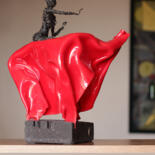 Scultura intitolato "RED ELEPHANT" da Karen Axikyan, Opera d'arte originale, Filo
