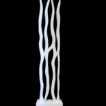 Скульптура под названием "White noise" - Lara Shabelnik, Подлинное произведение искусства, Дерево