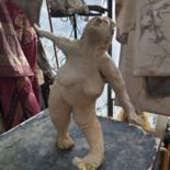 Rzeźba zatytułowany „G'des rigolotes, Co…” autorstwa Lucie Burdy, Oryginalna praca, Glina