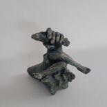 Escultura intitulada "Le pêcheur 1" por Orlando Basulto, Obras de arte originais, Argila