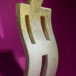 Скульптура под названием "I just wanna shine" - Tom Sturm, Подлинное произведение искусства, Камень