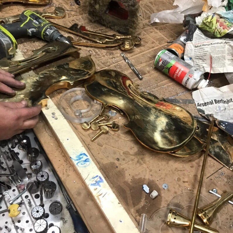 埃米利奥·莫蒂尼：物质与情感之间的当代炼金术士